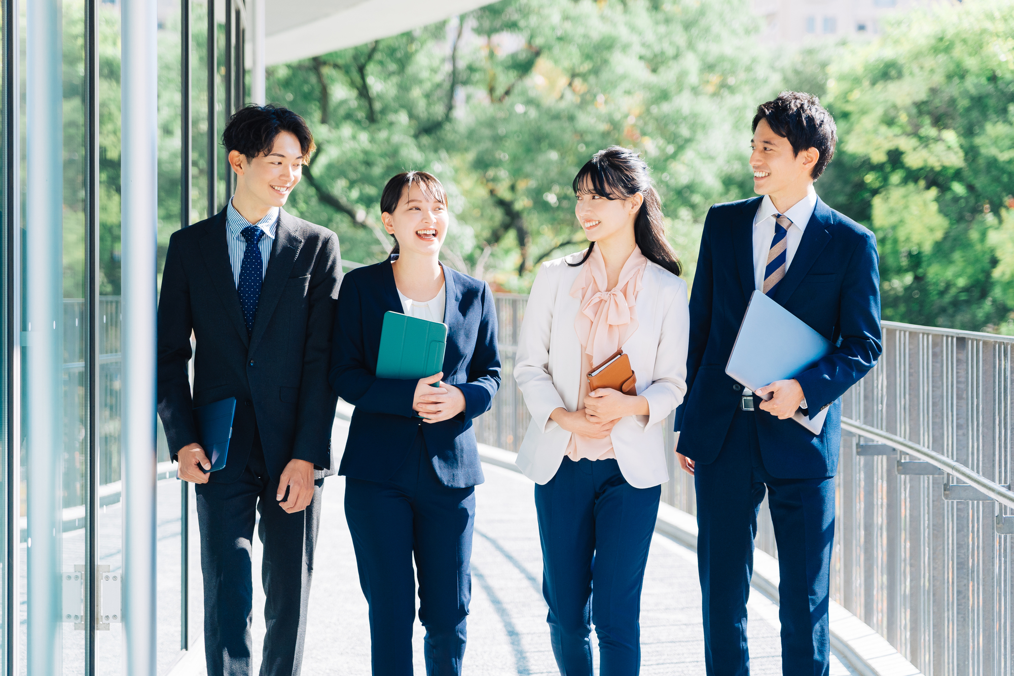 離職を防ぎ、活躍を促進する